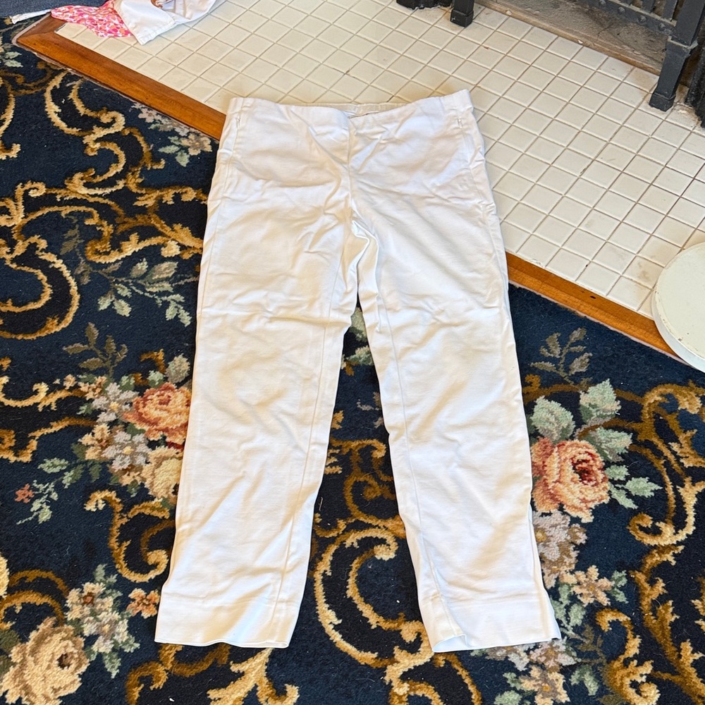 J. Hill essential cotton stretch pants in white- worn a few times.